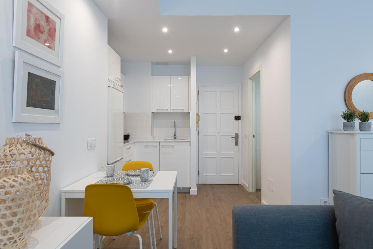 Homeforguest Moderno Estudio Junto A Las Canteras Las Palmas Exterior photo